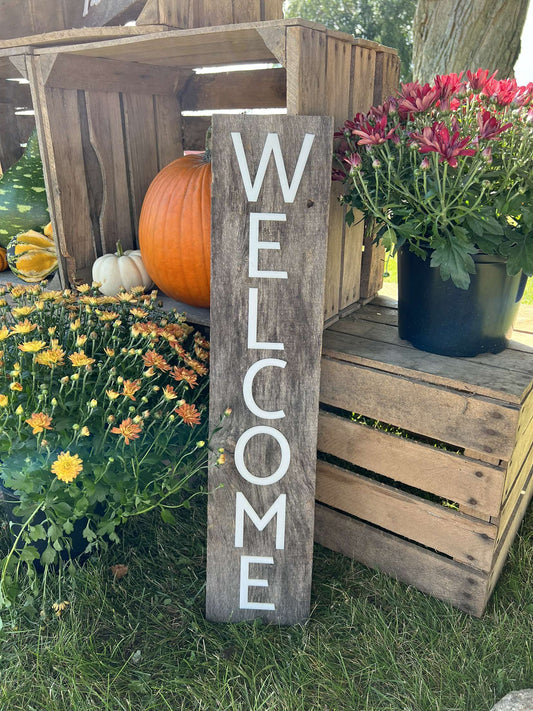 Farmhouse Welcome Sign